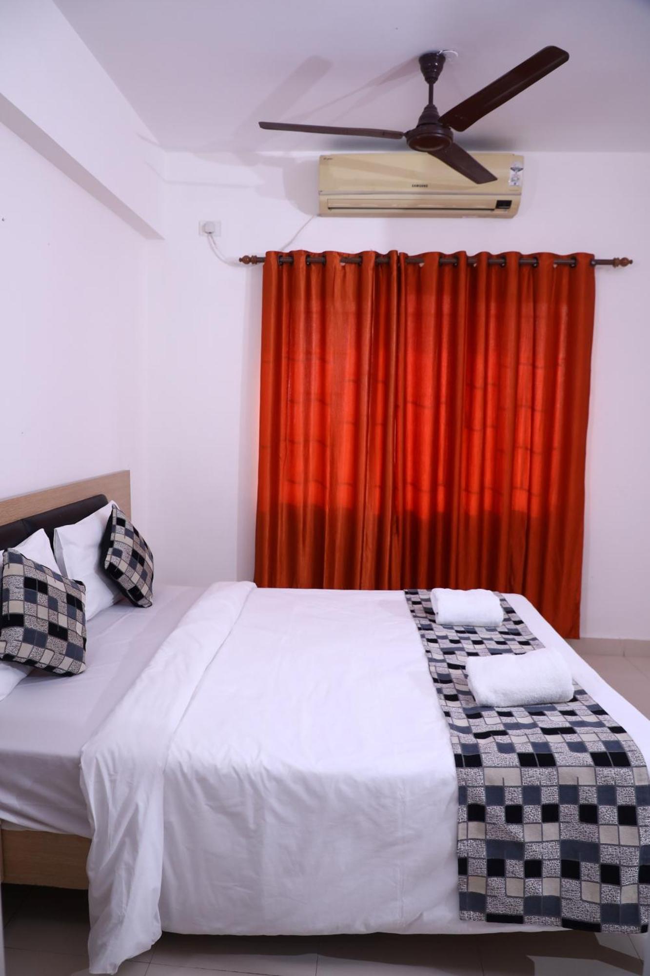 ไอเอ็มเอ เฮาส์ Hotel Kochi ภายนอก รูปภาพ