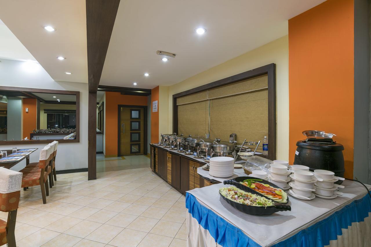 ไอเอ็มเอ เฮาส์ Hotel Kochi ภายนอก รูปภาพ